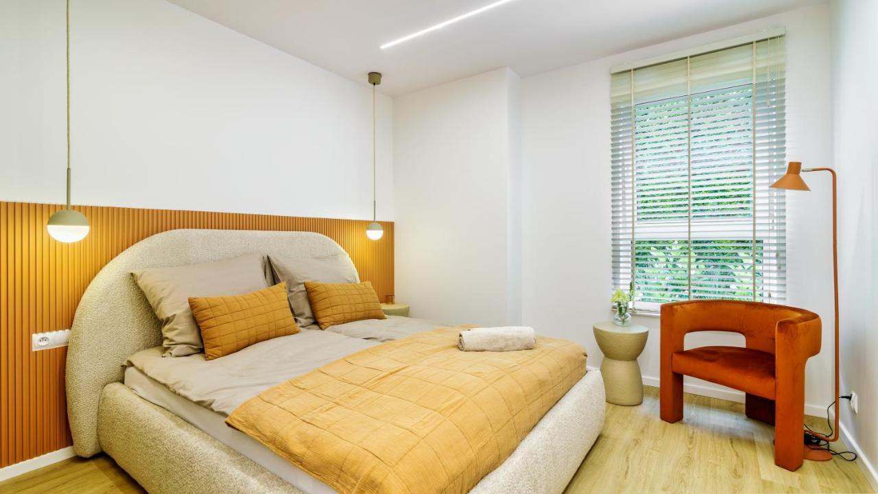 Inthemiddle Apartment Ostroda